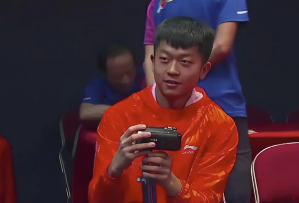 配查网 0-3惨败！连续三站国乒有人一轮游！孙颖莎青梅竹马输得太难看了