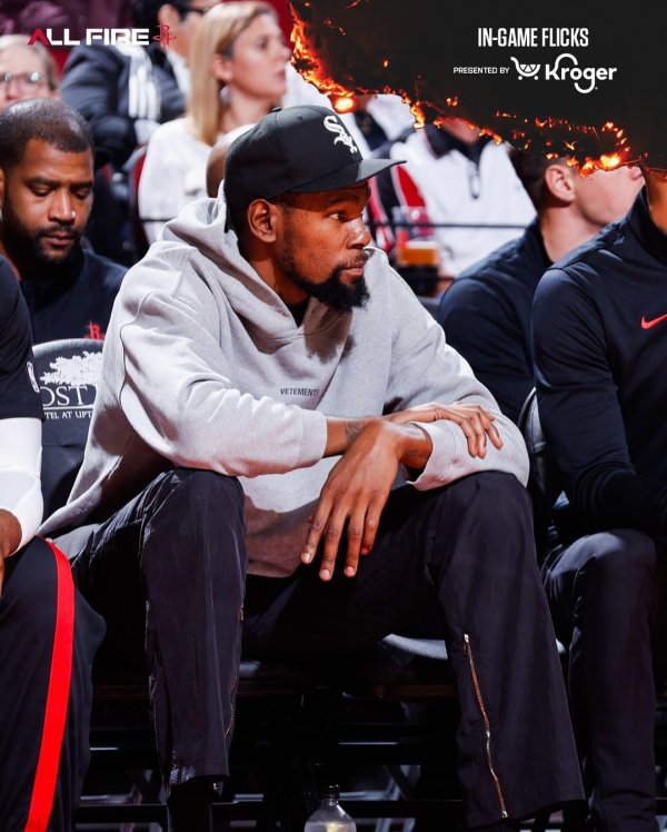 配资网 火箭官方Ins晒赛场照: 回到家乡球迷面前的感觉真的太棒了